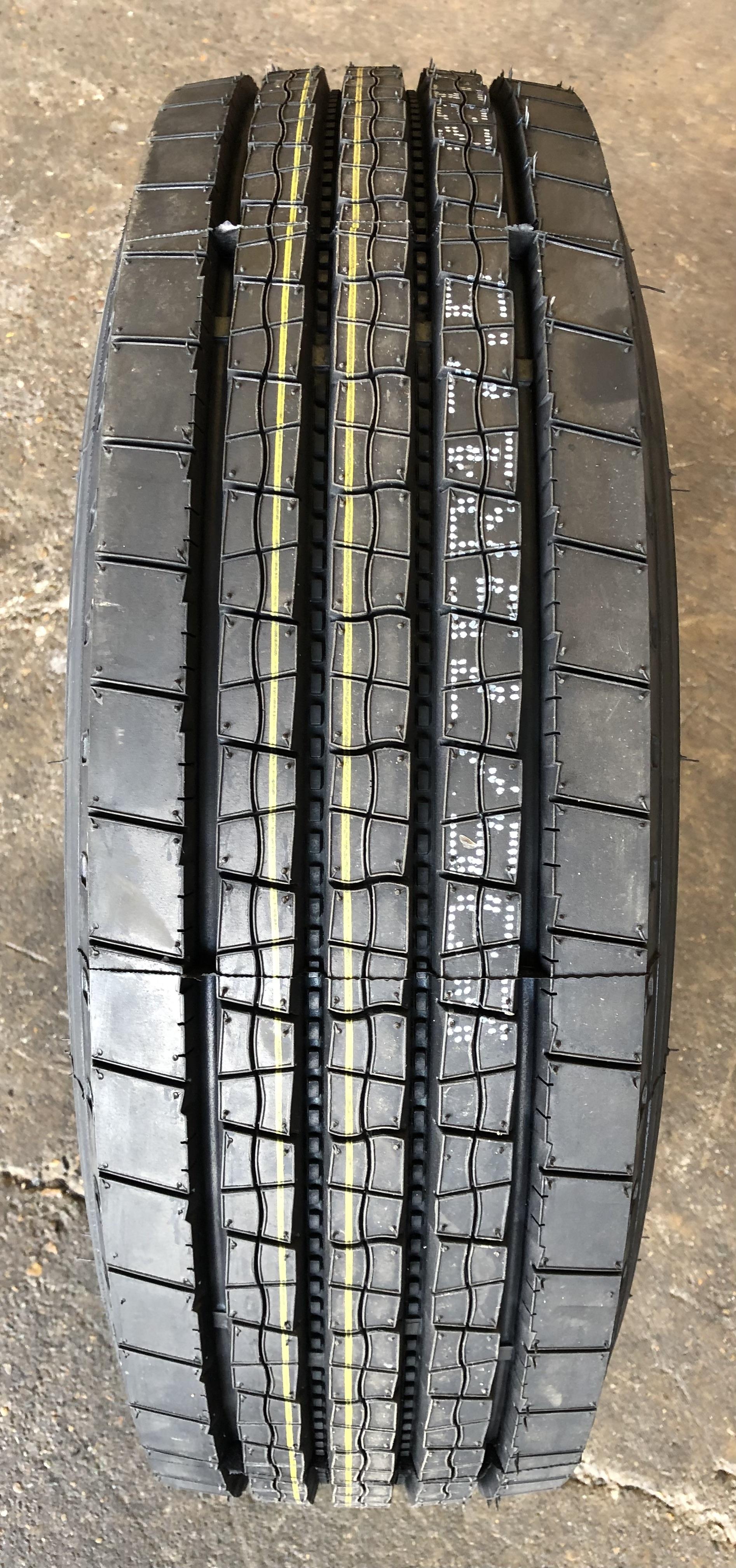 235/75R17.5 143/141 J ECOSAVER ECO12